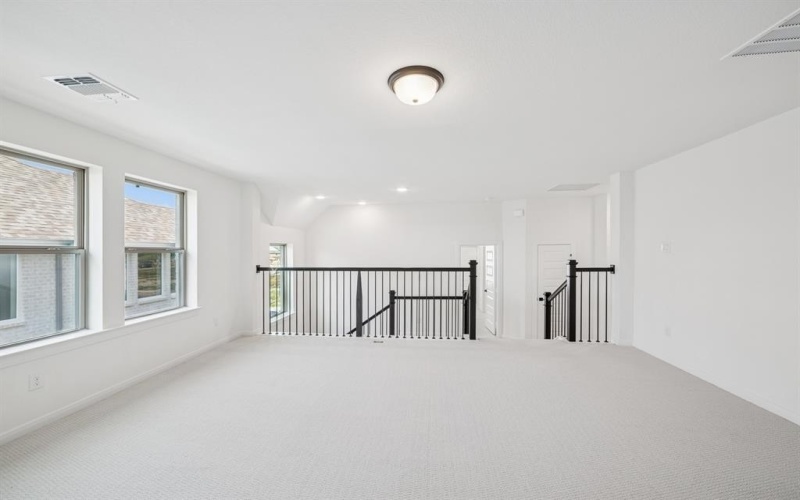 1056 Hackberry Emperor Street, Crowley, TX 76036, 4 Habitaciones Habitaciones , ,3 BañosBaños,Residential,En Venta,1056 Hackberry Emperor Street,0,21017546