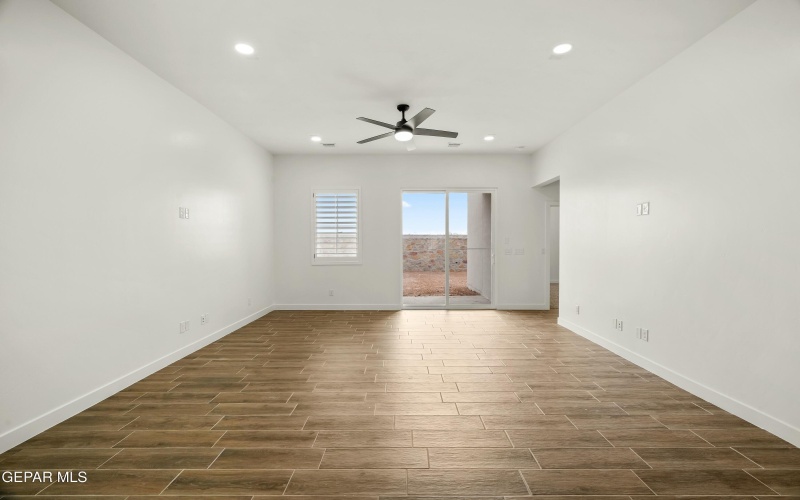 700 Paseo Del Agua Street, Horizon City, TX 79928, 3 Bedrooms Bedrooms, ,2 BathroomsBathrooms,Residential,For Sale,700 Paseo Del Agua Street,910600