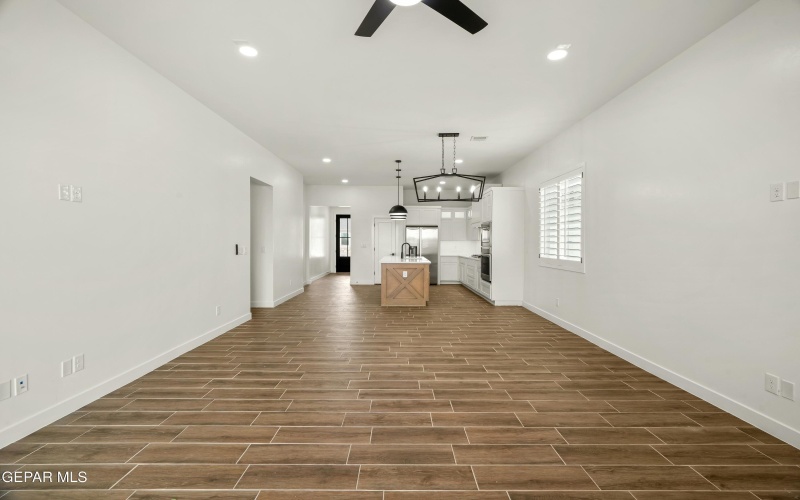 700 Paseo Del Agua Street, Horizon City, TX 79928, 3 Bedrooms Bedrooms, ,2 BathroomsBathrooms,Residential,For Sale,700 Paseo Del Agua Street,910600
