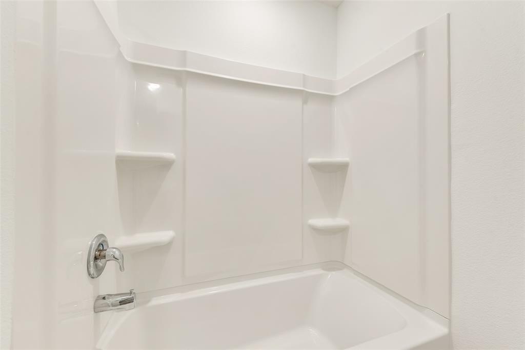 1137 Tufted Drive, Fort Worth, TX 76134, 3 Habitaciones Habitaciones , ,2 BañosBaños,Residential,En Venta,1137 Tufted Drive,0,21017580