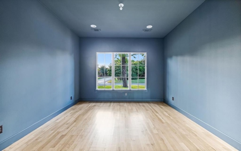 9232 San Fernando Way, Dallas, TX 75218, 4 Bedrooms Bedrooms, ,5 BathroomsBathrooms,Residential,For Sale,9232 San Fernando Way,0,21017785