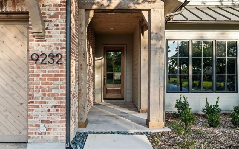 9232 San Fernando Way, Dallas, TX 75218, 4 Bedrooms Bedrooms, ,5 BathroomsBathrooms,Residential,For Sale,9232 San Fernando Way,0,21017785