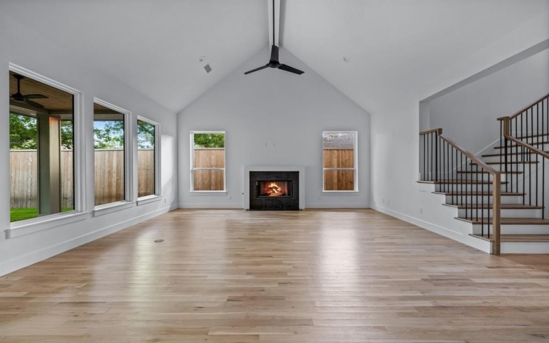 9232 San Fernando Way, Dallas, TX 75218, 4 Bedrooms Bedrooms, ,5 BathroomsBathrooms,Residential,For Sale,9232 San Fernando Way,0,21017785