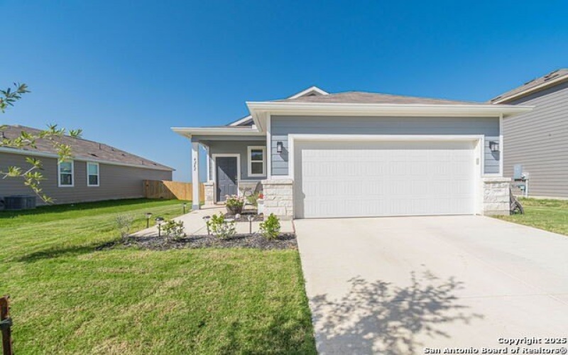 4242 Danforth, New Braunfels, TX 78130, 3 Bedrooms Bedrooms, ,2 BathroomsBathrooms,Residential,For Sale,4242 Danforth,0,1888481