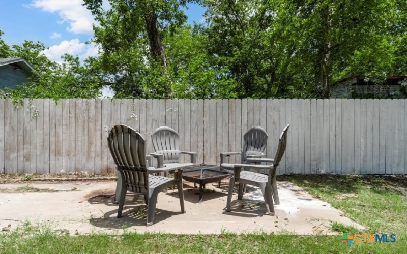 924 E TITUS, Mexia, TX 76667, 3 Bedrooms Bedrooms, ,2 BathroomsBathrooms,Residential,For Sale,924 E TITUS,588160