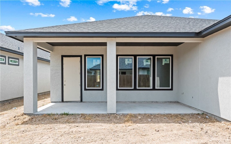 4014 Talbot Drive, Corpus Christi, TX 78414, 4 Bedrooms Bedrooms, ,3 BathroomsBathrooms,Residential,For Sale,4014 Talbot Drive,0,462703