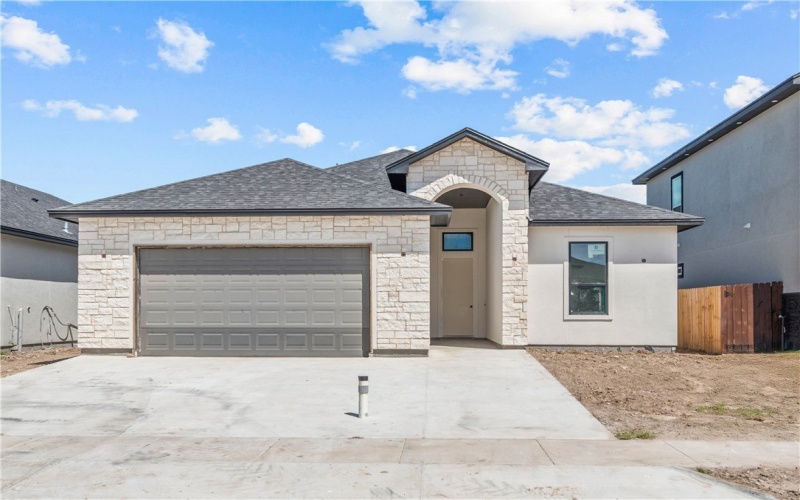 4022 Talbot Drive, Corpus Christi, TX 78414, 4 Bedrooms Bedrooms, ,3 BathroomsBathrooms,Residential,For Sale,4022 Talbot Drive,462760