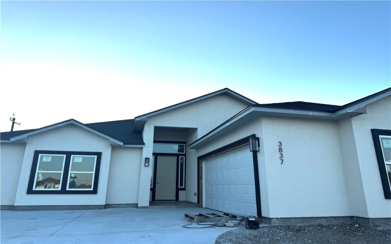 3837 Morteza Drive, Corpus Christi, TX 78414, 4 Habitaciones Habitaciones , ,3 BañosBaños,Residential,En Venta,3837 Morteza Drive,0,462765