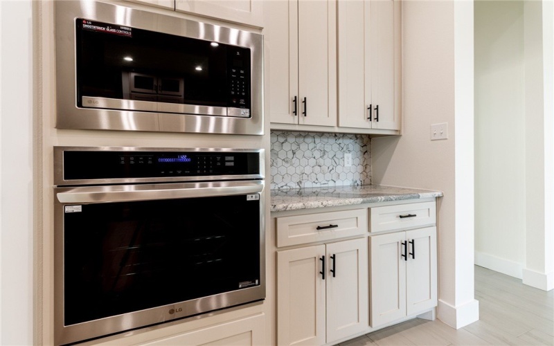 3901 Morteza Drive, Corpus Christi, TX 78414, 4 Bedrooms Bedrooms, ,3 BathroomsBathrooms,Residential,For Sale,3901 Morteza Drive,0,462768