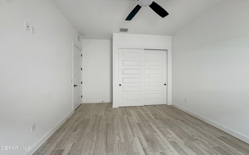 953 Aqueduct Avenue, El Paso, TX 79932, 3 Habitaciones Habitaciones , ,2 BañosBaños,Residential,En Venta,953 Aqueduct Avenue,0,927454