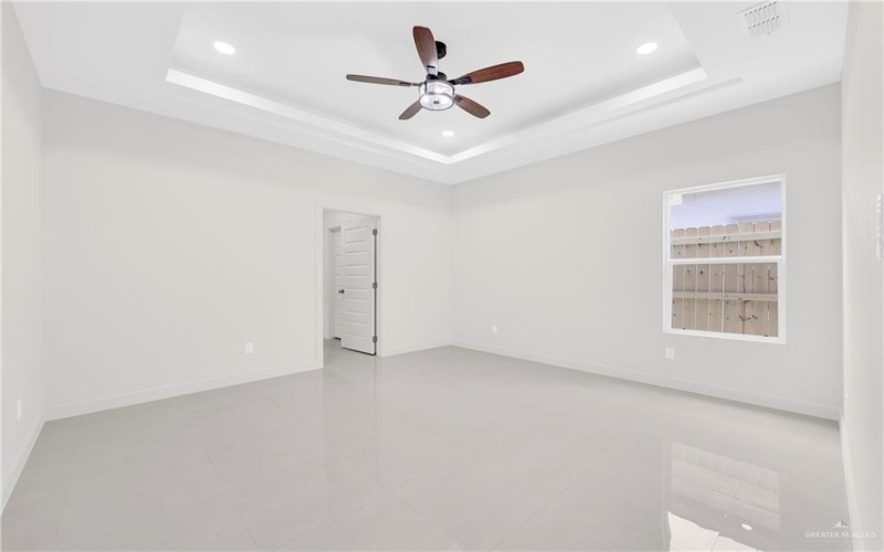 2908 E Uva Avenue, Hidalgo, TX 78557, 3 Bedrooms Bedrooms, ,2 BathroomsBathrooms,Residential,For Sale,2908 E Uva Avenue,477363