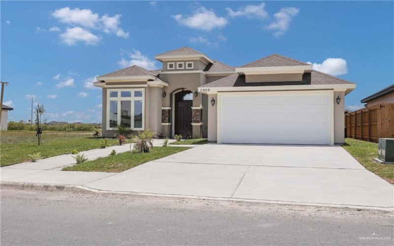 2908 E Uva Avenue, Hidalgo, TX 78557, 3 Bedrooms Bedrooms, ,2 BathroomsBathrooms,Residential,For Sale,2908 E Uva Avenue,477363