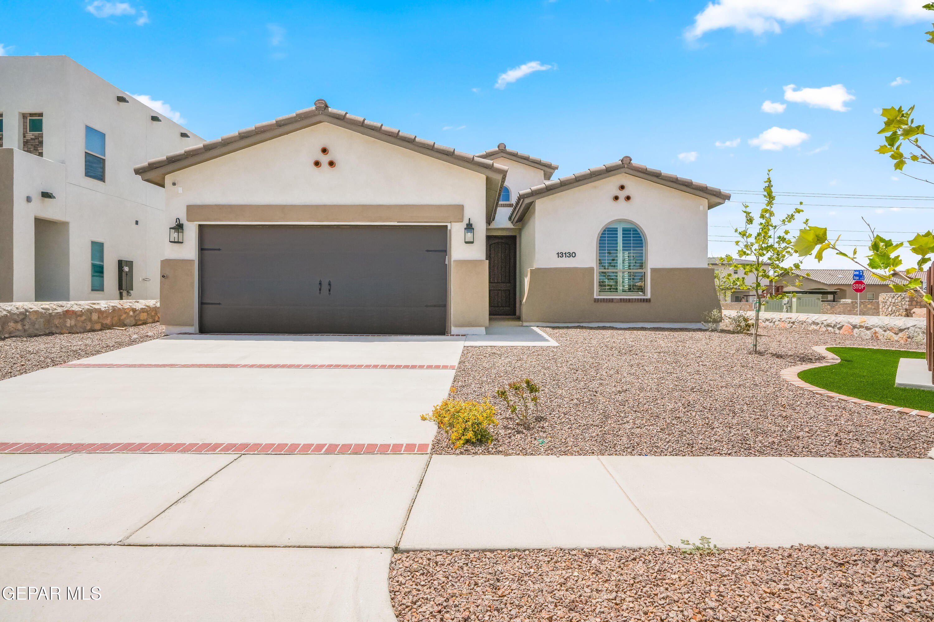 3701 Bob Snead Drive, El Paso, TX 79938, 3 Habitaciones Habitaciones , ,3 BañosBaños,Residential,En Venta,3701 Bob Snead Drive,914869