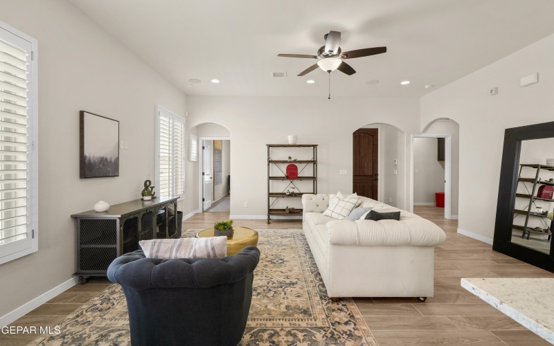 3701 Bob Snead Drive, El Paso, TX 79938, 3 Habitaciones Habitaciones , ,3 BañosBaños,Residential,En Venta,3701 Bob Snead Drive,914869