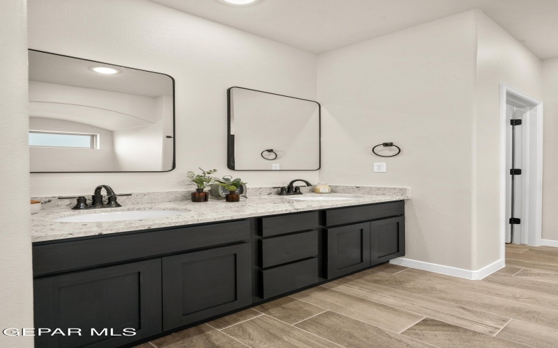 3701 Bob Snead Drive, El Paso, TX 79938, 3 Habitaciones Habitaciones , ,3 BañosBaños,Residential,En Venta,3701 Bob Snead Drive,914869