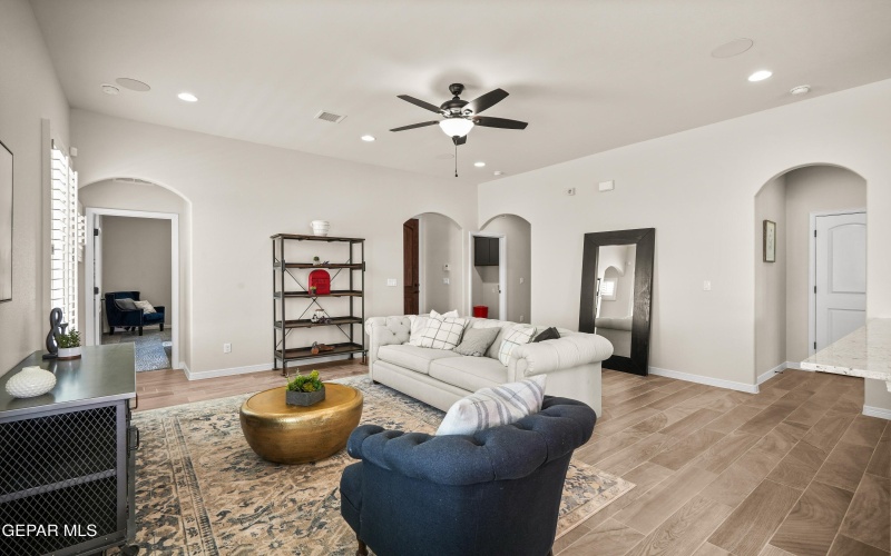 3701 Bob Snead Drive, El Paso, TX 79938, 3 Habitaciones Habitaciones , ,3 BañosBaños,Residential,En Venta,3701 Bob Snead Drive,914869