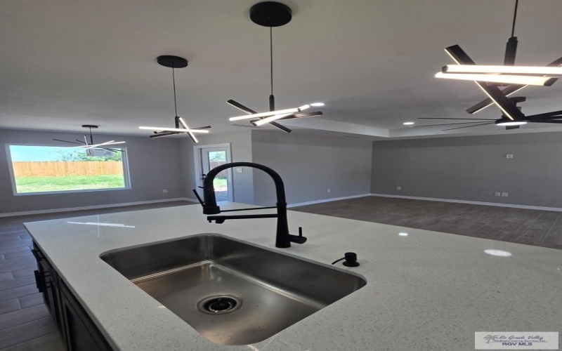 1509 RODRIGUEZ ST., HARLINGEN, TX 78552, 3 Habitaciones Habitaciones , ,2 BañosBaños,Residential,En Venta,1509 RODRIGUEZ ST.,29767203