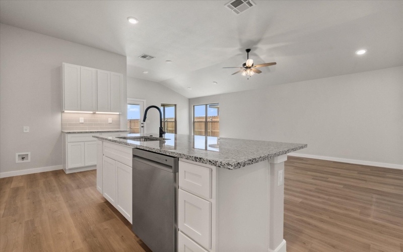 7203 8th Street, Lubbock, TX 79416, 4 Bedrooms Bedrooms, ,2 BathroomsBathrooms,Residential,For Sale,7203 8th Street,0,202558538