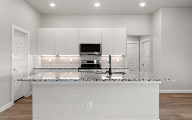 7203 8th Street, Lubbock, TX 79416, 4 Bedrooms Bedrooms, ,2 BathroomsBathrooms,Residential,For Sale,7203 8th Street,0,202558538