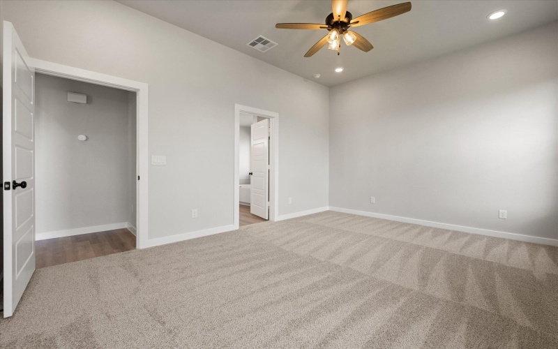 7017 14th Street, Lubbock, TX 79416, 3 Bedrooms Bedrooms, ,2 BathroomsBathrooms,Residential,For Sale,7017 14th Street,0,202558539