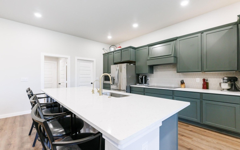 10503 Beaufort Avenue, Lubbock, TX 79424, 4 Bedrooms Bedrooms, ,3 BathroomsBathrooms,Residential,For Sale,10503 Beaufort Avenue,202558540