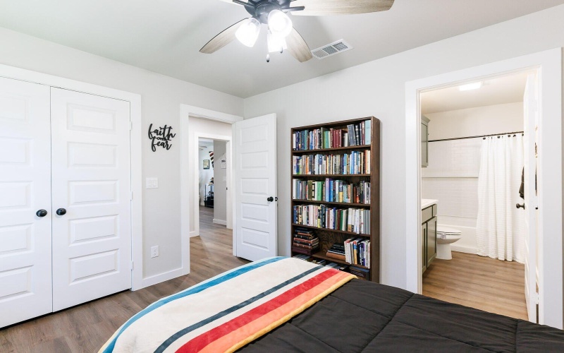10503 Beaufort Avenue, Lubbock, TX 79424, 4 Bedrooms Bedrooms, ,3 BathroomsBathrooms,Residential,For Sale,10503 Beaufort Avenue,202558540