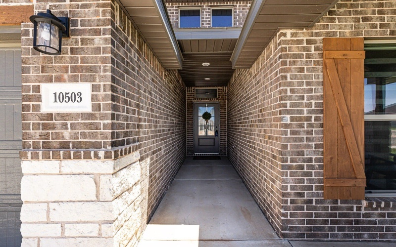 10503 Beaufort Avenue, Lubbock, TX 79424, 4 Bedrooms Bedrooms, ,3 BathroomsBathrooms,Residential,For Sale,10503 Beaufort Avenue,202558540