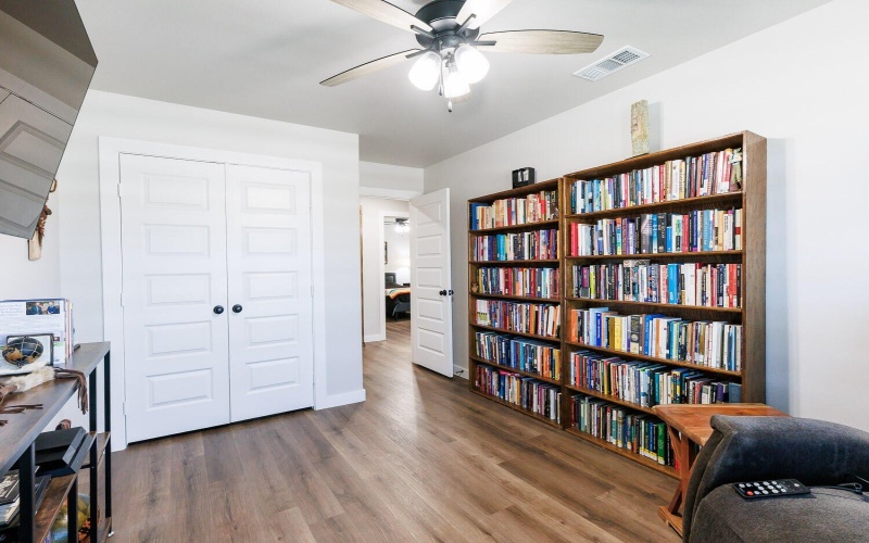 10503 Beaufort Avenue, Lubbock, TX 79424, 4 Bedrooms Bedrooms, ,3 BathroomsBathrooms,Residential,For Sale,10503 Beaufort Avenue,202558540