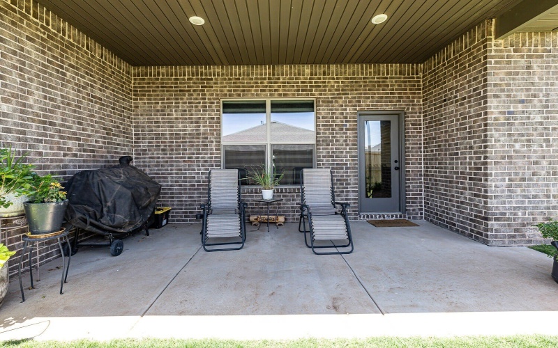 10503 Beaufort Avenue, Lubbock, TX 79424, 4 Bedrooms Bedrooms, ,3 BathroomsBathrooms,Residential,For Sale,10503 Beaufort Avenue,202558540