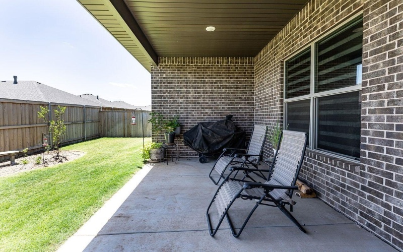 10503 Beaufort Avenue, Lubbock, TX 79424, 4 Bedrooms Bedrooms, ,3 BathroomsBathrooms,Residential,For Sale,10503 Beaufort Avenue,202558540