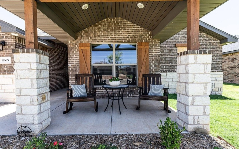10503 Beaufort Avenue, Lubbock, TX 79424, 4 Bedrooms Bedrooms, ,3 BathroomsBathrooms,Residential,For Sale,10503 Beaufort Avenue,202558540