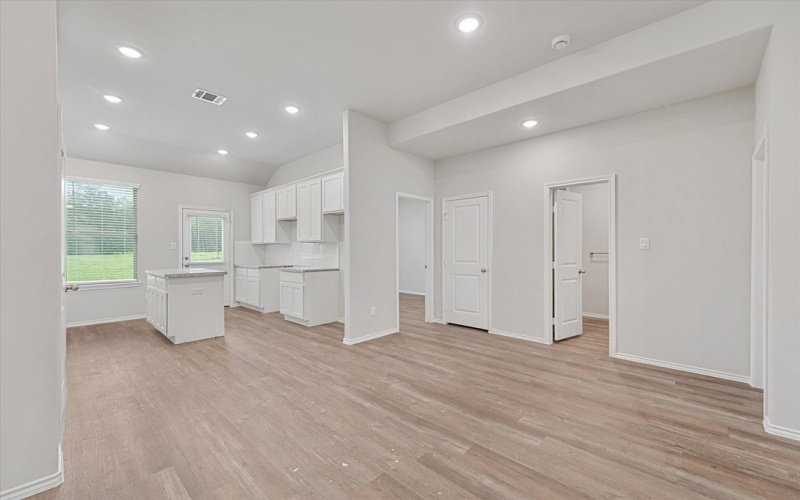 380 Byrd Drive, Lufkin, TX 75901, 4 Habitaciones Habitaciones , ,2 BañosBaños,Residential,En Venta,380 Byrd Drive,22501380