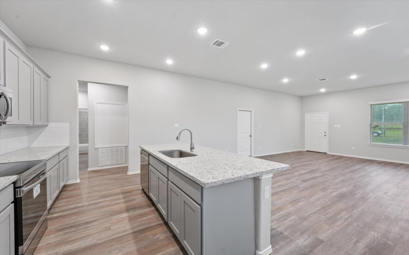 170 Byrd Drive, Lufkin, TX 75901, 3 Bedrooms Bedrooms, ,2 BathroomsBathrooms,Residential,For Sale,170 Byrd Drive,22501382