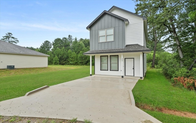 389 Byrd Drive, Lufkin, TX 75901, 3 Bedrooms Bedrooms, ,2 BathroomsBathrooms,Residential,For Sale,389 Byrd Drive,22501383