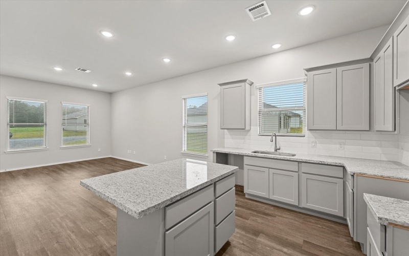 389 Byrd Drive, Lufkin, TX 75901, 3 Bedrooms Bedrooms, ,2 BathroomsBathrooms,Residential,For Sale,389 Byrd Drive,22501383