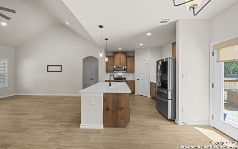 2331 Deer Run, Canyon Lake, TX 78133, 3 Bedrooms Bedrooms, ,2 BathroomsBathrooms,Residential,For Sale,2331 Deer Run,1888640