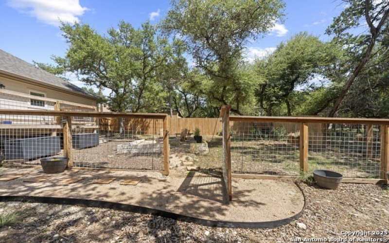2331 Deer Run, Canyon Lake, TX 78133, 3 Bedrooms Bedrooms, ,2 BathroomsBathrooms,Residential,For Sale,2331 Deer Run,1888640