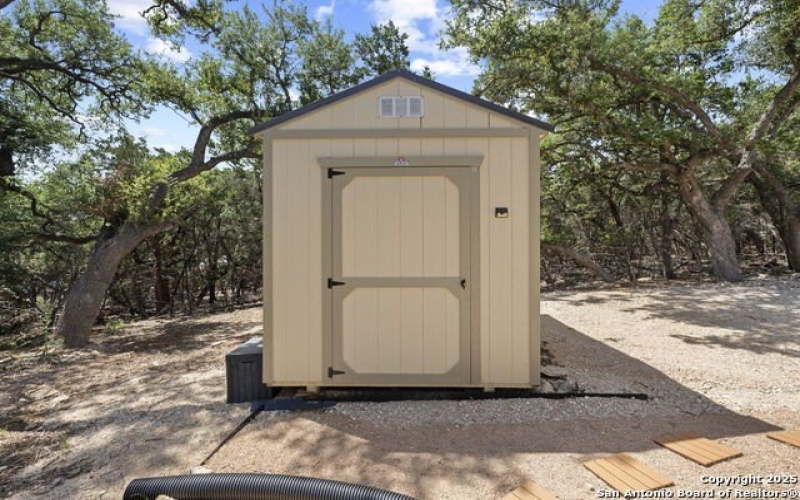 2331 Deer Run, Canyon Lake, TX 78133, 3 Bedrooms Bedrooms, ,2 BathroomsBathrooms,Residential,For Sale,2331 Deer Run,1888640