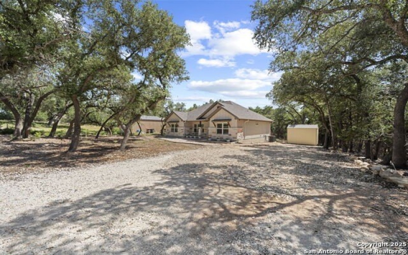 2331 Deer Run, Canyon Lake, TX 78133, 3 Bedrooms Bedrooms, ,2 BathroomsBathrooms,Residential,For Sale,2331 Deer Run,1888640