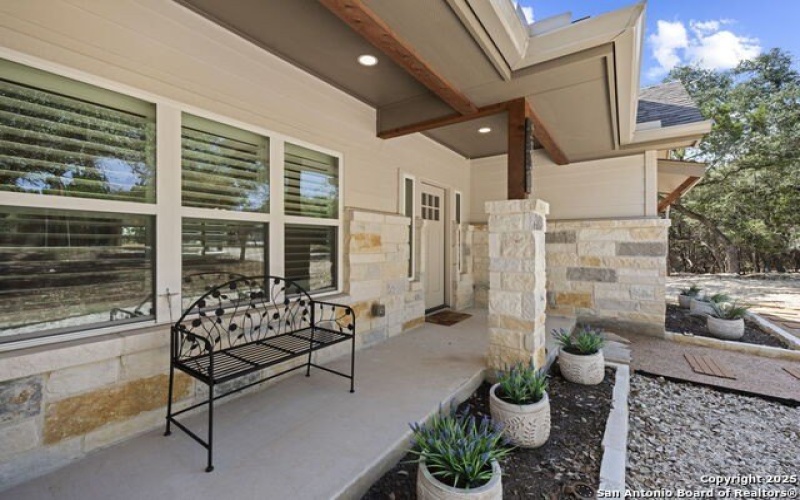 2331 Deer Run, Canyon Lake, TX 78133, 3 Bedrooms Bedrooms, ,2 BathroomsBathrooms,Residential,For Sale,2331 Deer Run,1888640