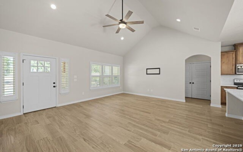 2331 Deer Run, Canyon Lake, TX 78133, 3 Bedrooms Bedrooms, ,2 BathroomsBathrooms,Residential,For Sale,2331 Deer Run,1888640
