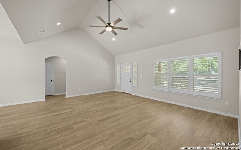 2331 Deer Run, Canyon Lake, TX 78133, 3 Bedrooms Bedrooms, ,2 BathroomsBathrooms,Residential,For Sale,2331 Deer Run,1888640