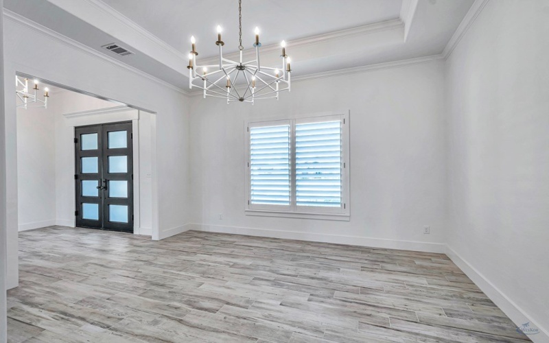 7107 E County Rd 113, Midland, TX 79706, 4 Bedrooms Bedrooms, ,5 BathroomsBathrooms,Residential,For Sale,7107 E County Rd 113,50084235