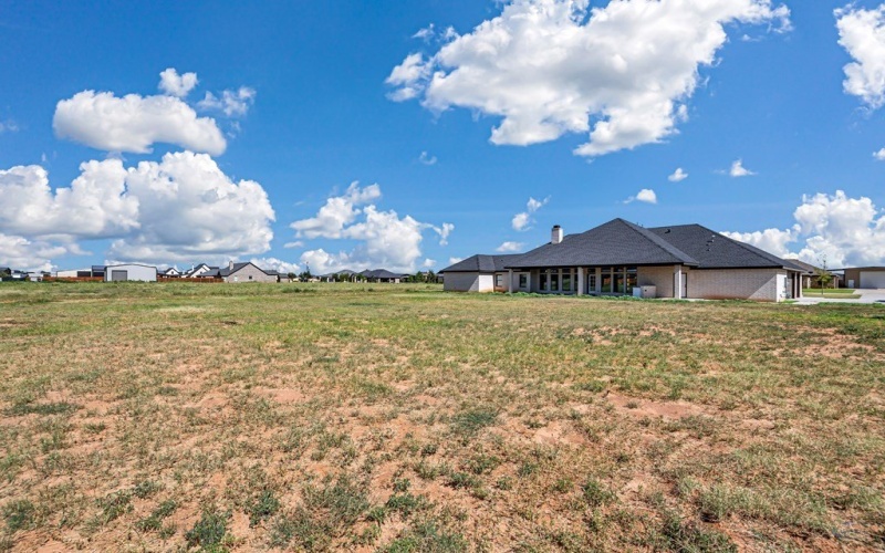 7107 E County Rd 113, Midland, TX 79706, 4 Bedrooms Bedrooms, ,5 BathroomsBathrooms,Residential,For Sale,7107 E County Rd 113,50084235