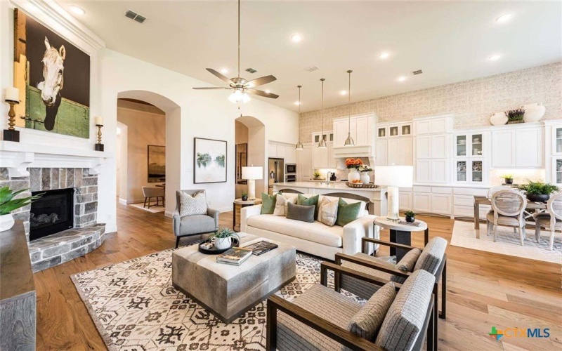 209 Jates Field Bend, Liberty Hill, TX 78642, 4 Bedrooms Bedrooms, ,5 BathroomsBathrooms,Residential,For Sale,209 Jates Field Bend,573368