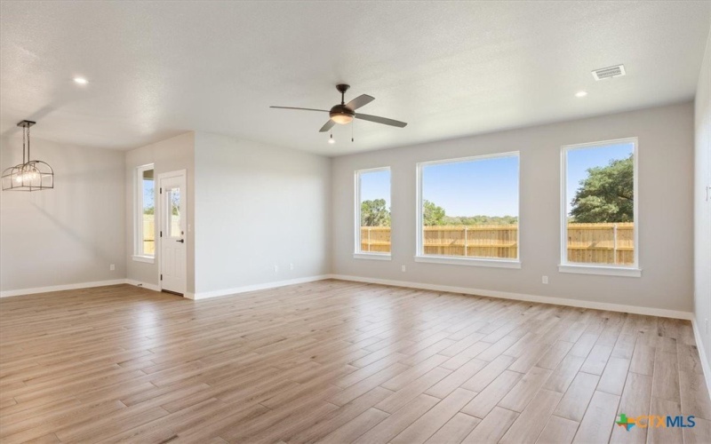 2533 Tin Barn Bluff, Belton, TX 76513, 4 Habitaciones Habitaciones , ,2 BañosBaños,Residential,En Venta,2533 Tin Barn Bluff,0,587996