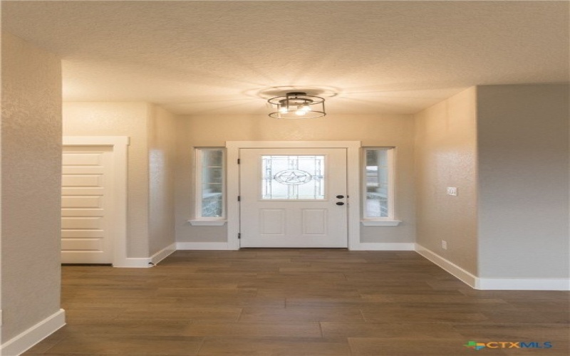 221 Colonial Lane, La Vernia, TX 78121, 4 Bedrooms Bedrooms, ,2 BathroomsBathrooms,Residential,For Sale,221 Colonial Lane,0,588396