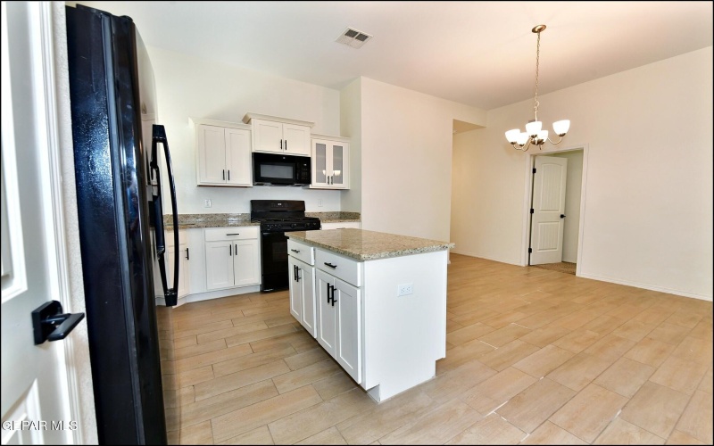 5128 Joe Castillo Street, El Paso, TX 79938, 4 Habitaciones Habitaciones , ,2 BañosBaños,Residential,En Venta,5128 Joe Castillo Street,927480