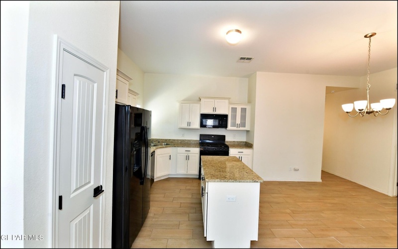 5128 Joe Castillo Street, El Paso, TX 79938, 4 Habitaciones Habitaciones , ,2 BañosBaños,Residential,En Venta,5128 Joe Castillo Street,927480