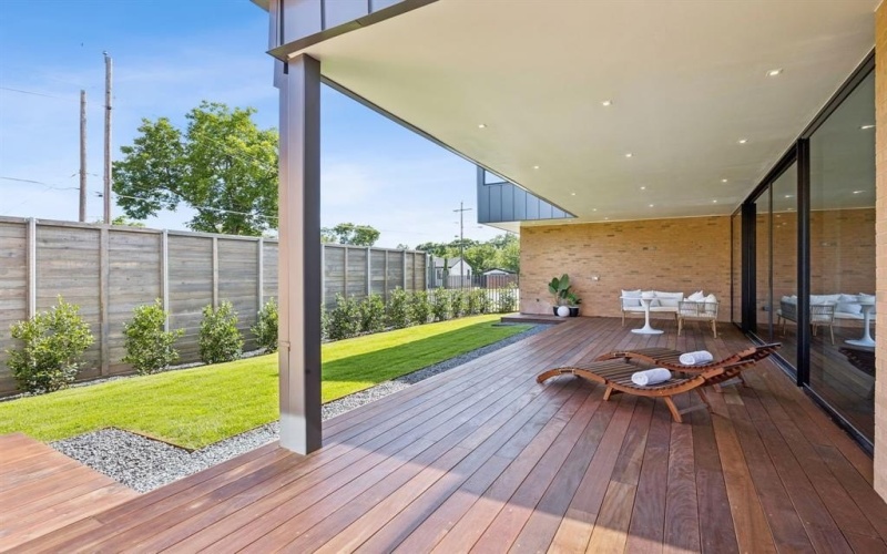 6802 Prosper Street, Dallas, TX 75209, 4 Habitaciones Habitaciones , ,5 BañosBaños,Residential,En Venta,6802 Prosper Street,20995045